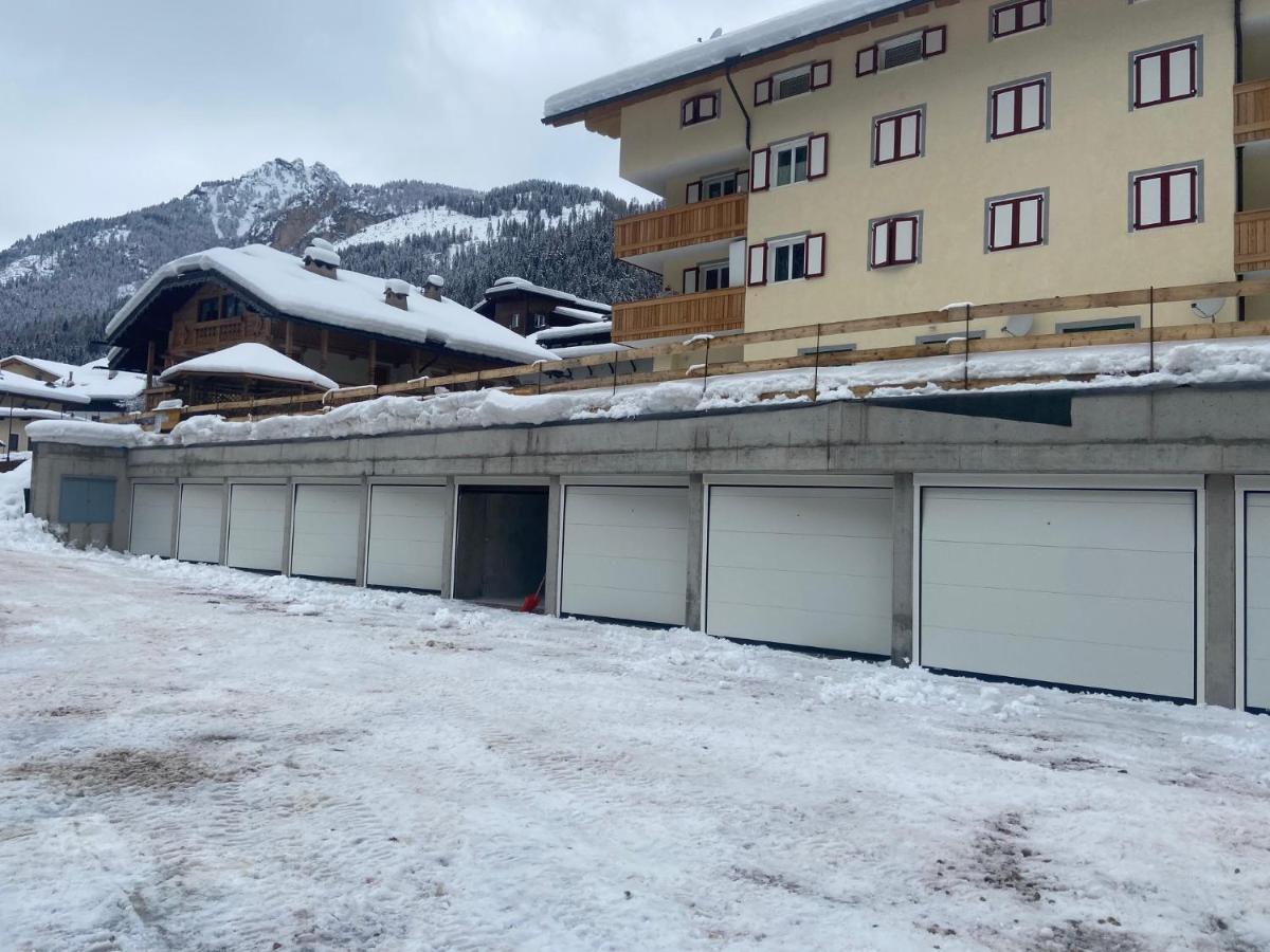 Appartamenti Ladina Campitello di Fassa Eksteriør bilde