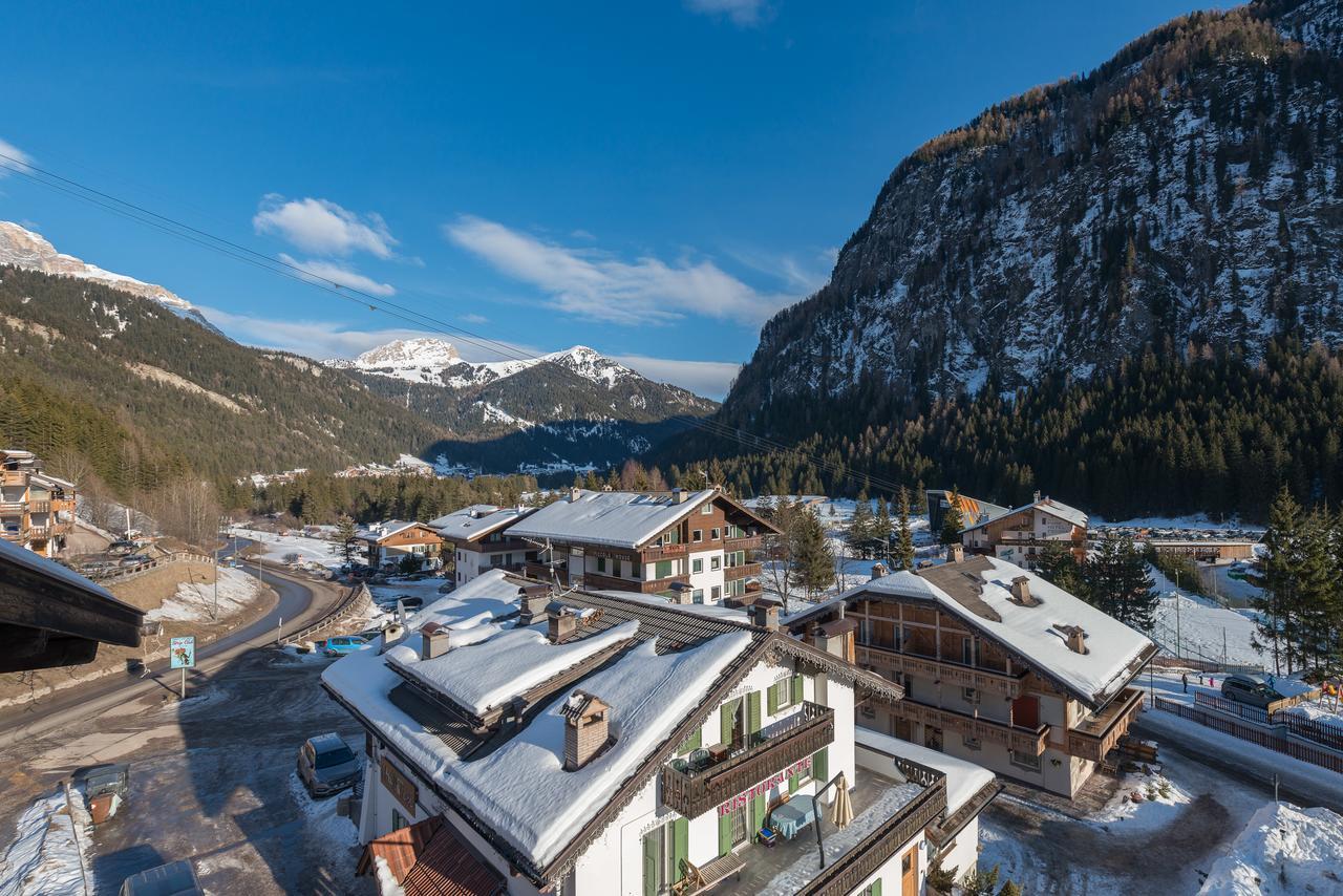 Appartamenti Ladina Campitello di Fassa Eksteriør bilde
